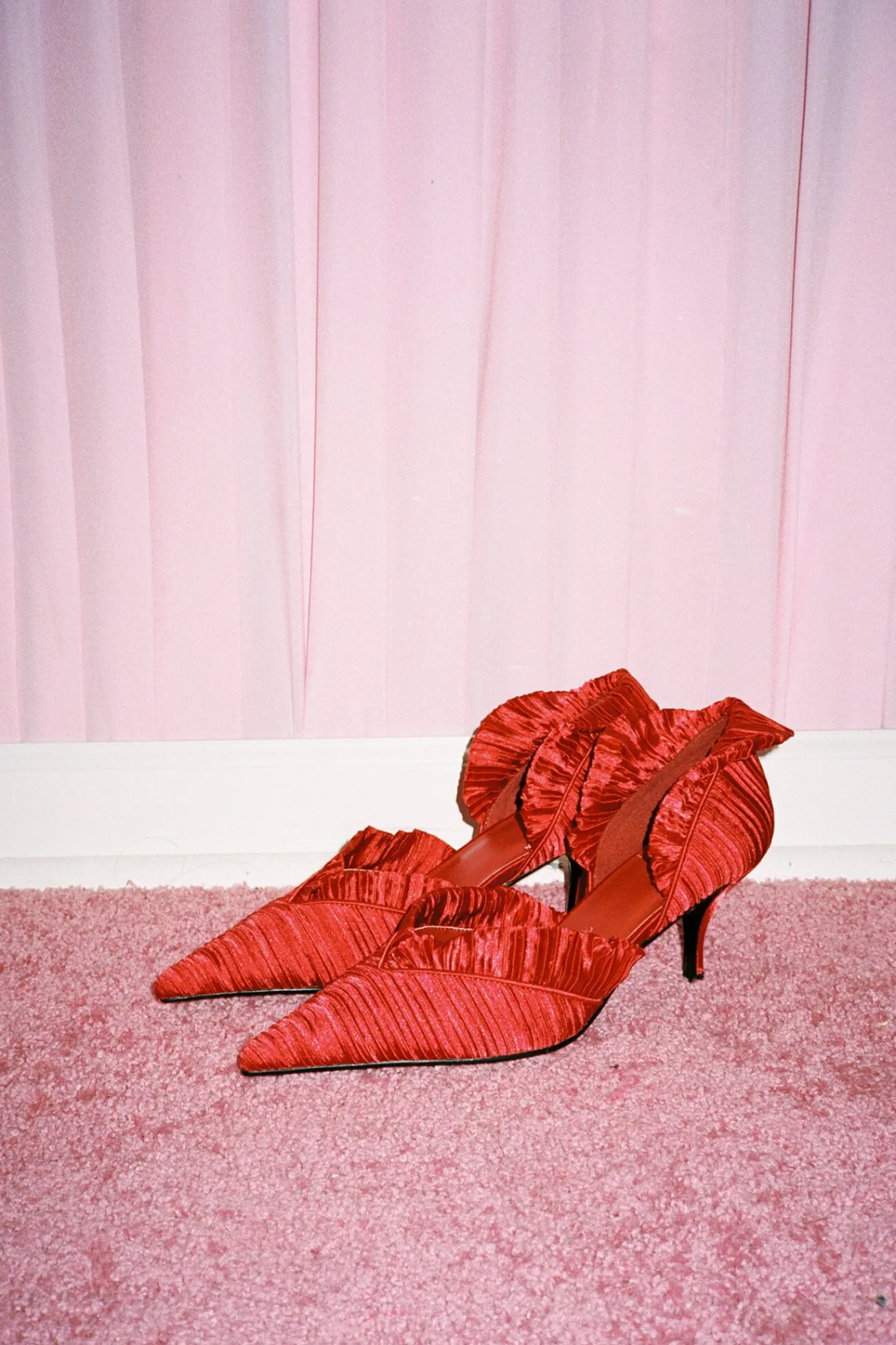 Outlet RUCHED Pumps | Kitten